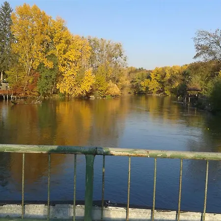 Penzión pre hostí Alba Regia Pansion Egri Jahodna