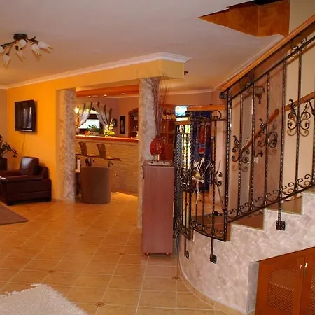 Alba Regia Pansion Egri Jahodna