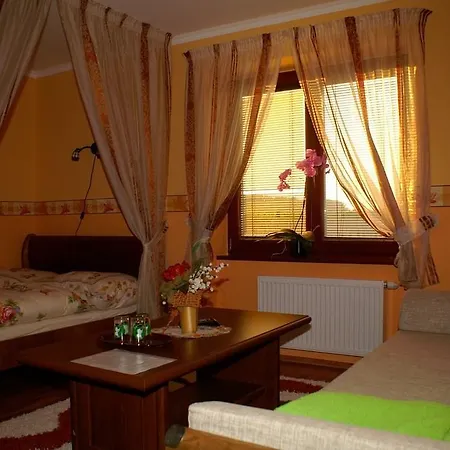 Penzión pre hostí Alba Regia Pansion Egri Jahodna