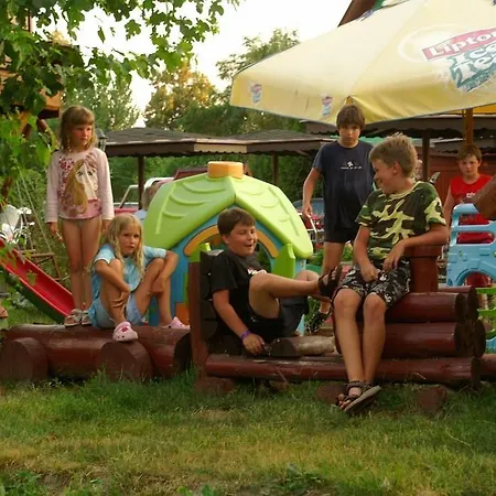 Penzión pre hostí Alba Regia Pansion Egri Jahodna