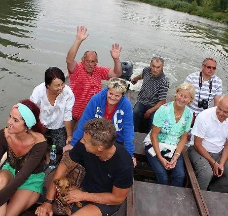 Alba Regia Pansion Egri Penzión pre hostí Jahodna