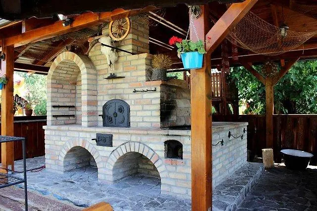 게스트하우스 Alba Regia Pansion Egri 3*