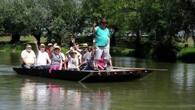 Alba Regia Pansion Egri