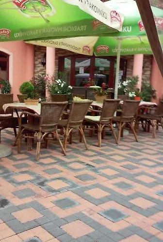 Alba Regia Pansion Egri 게스트하우스 3*