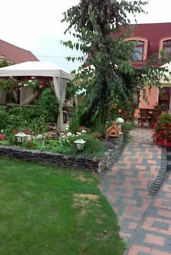 Alba Regia Pansion Egri 3* Eprestető