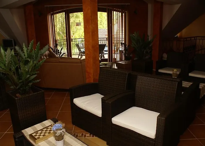 Alba Regia Pansion Egri