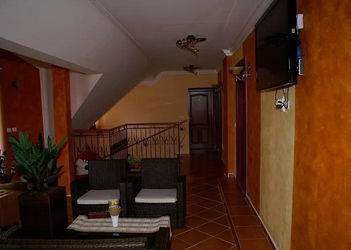 Vendégház Alba Regia Pansion Egri 3*