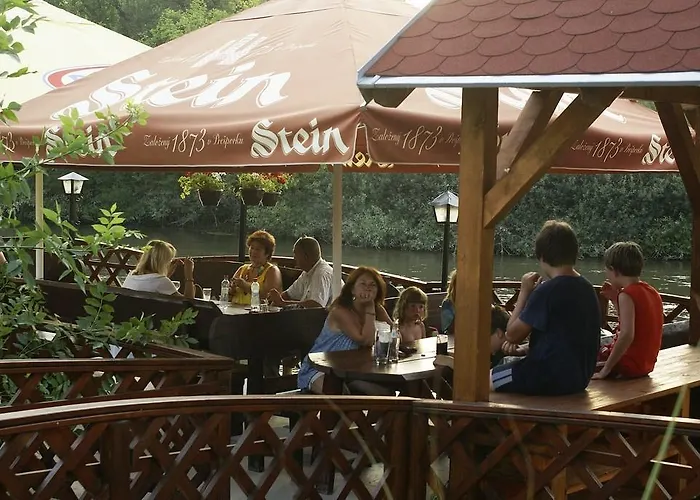 게스트하우스 Alba Regia Pansion Egri 3*